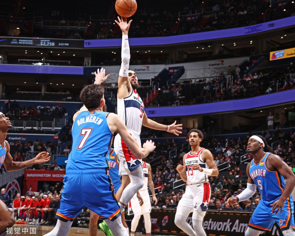 功勋队长 功勋队长