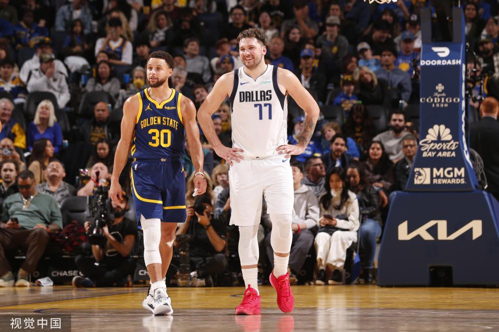 现出色的超 现出色的超