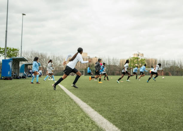 防线不稳而 防线不稳而