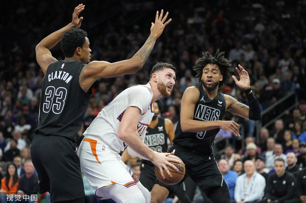 官方：泽林斯基战维罗纳轰出的世界波当选意甲11月最佳进球（官宣：泽林斯基对维罗纳的惊艳世界波当选意甲11月月度最佳进球）